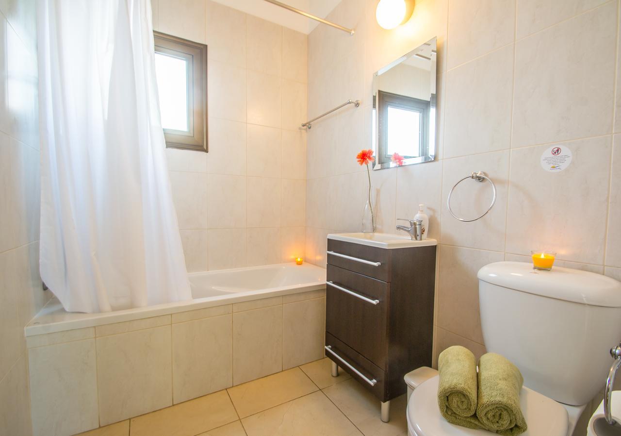 Rada'S Vacation Home Айя-Напа Экстерьер фото
